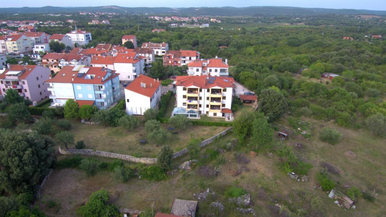 רוביני Apartments Ana Wellness S מראה חיצוני תמונה